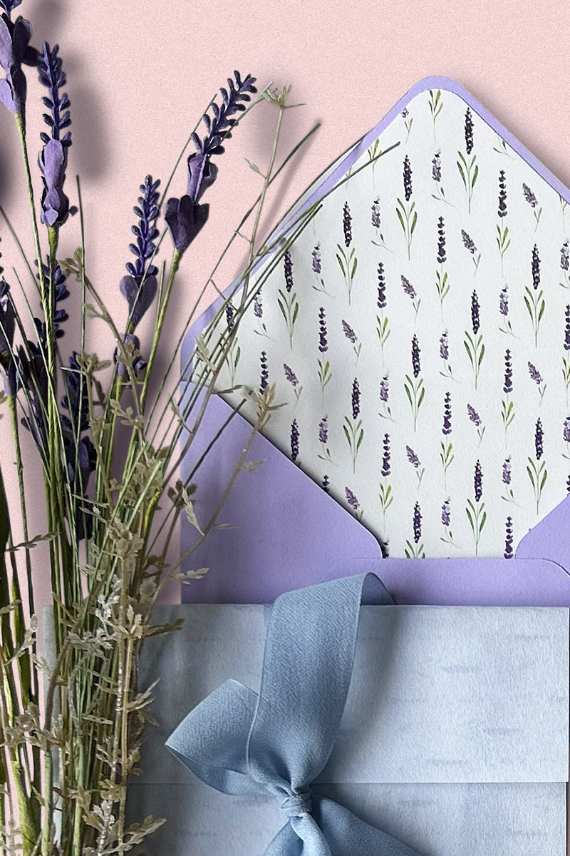 Liner Busta Collezione Provenza - Coordinato matrimoniale ispirato ai campi di lavanda per un matrimonio unico Liner Busta Collezione Provenza
